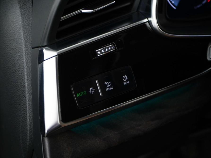 Audi Q8 I (4M) Москва  - изображение 19