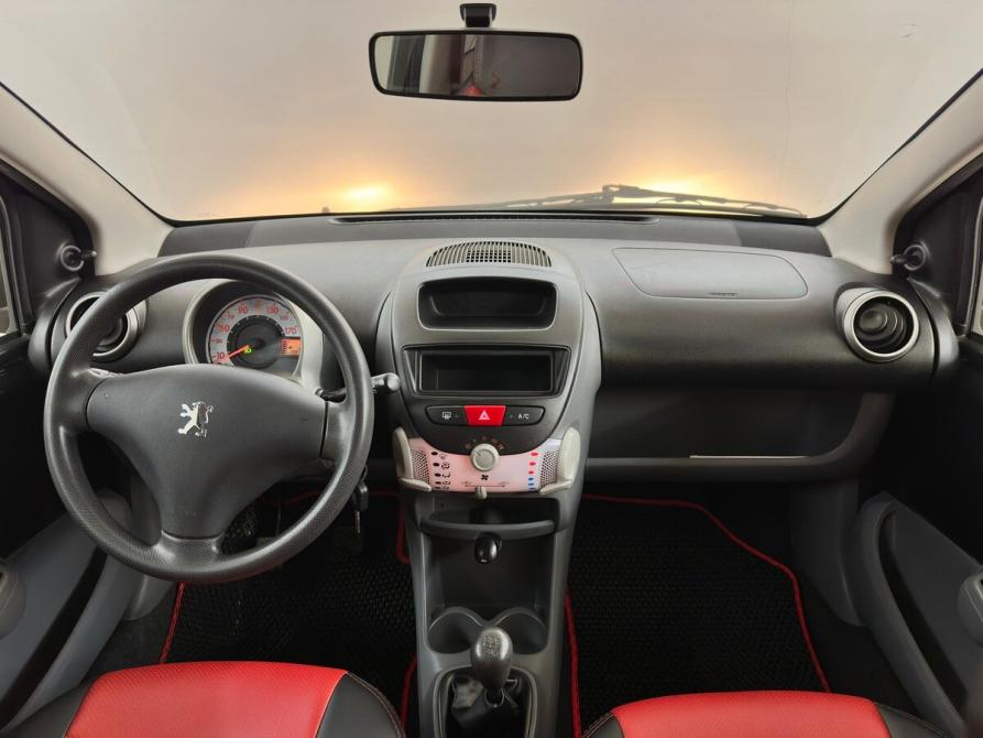 Peugeot 107 I Рестайлинг Москва  - изображение 5