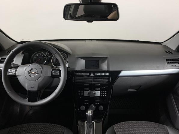 Opel Astra H Рестайлинг с пробегом 2008 года, цена 457 000 рублей, 166312 км, седан, Автокод Объявления