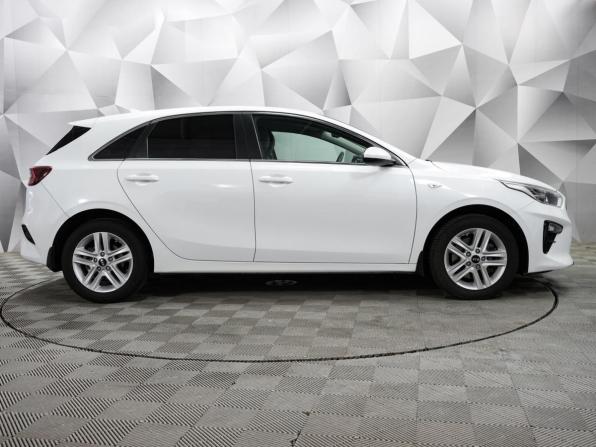 Kia Ceed III с пробегом 2018 года, цена 1 690 000 рублей, 98048 км, хэтчбек, Автокод Объявления