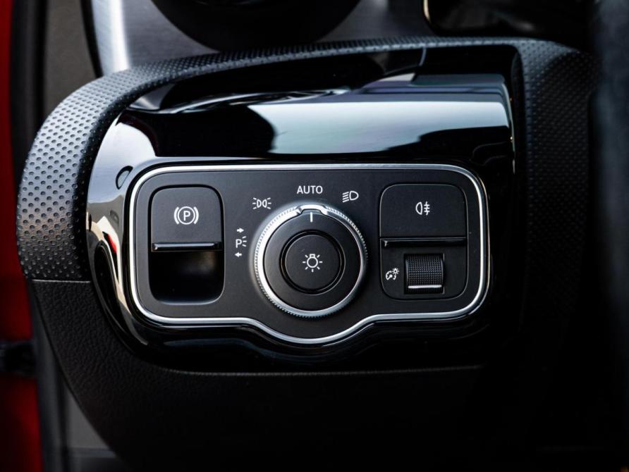 Mercedes-Benz A-Класс IV (W177) Краснодар  - изображение 16