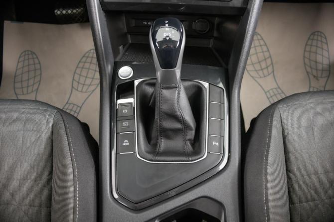 Volkswagen Tiguan II Рестайлинг с пробегом 2021 года, цена 3 150 000 рублей, 127654 км, внедорожник, Автокод Объявления