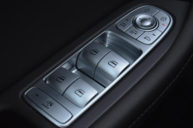 Chery Tiggo 7L с пробегом 2024 года, цена 2 380 000 рублей, 29787 км, внедорожник, Автокод Объявления