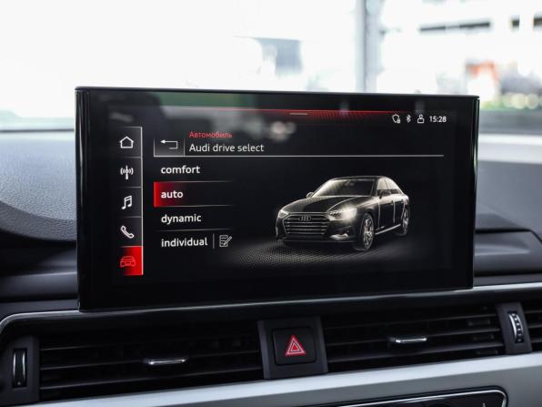 Audi A4 V (B9) Рестайлинг с пробегом 2021 года, цена 2 989 000 рублей, 102100 км, седан, Автокод Объявления