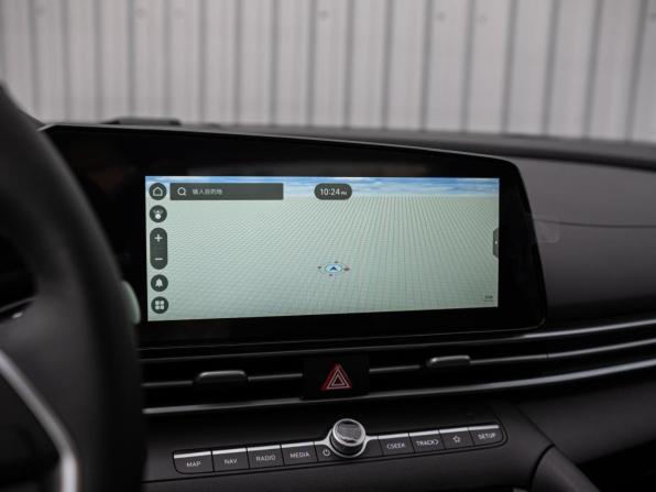 Hyundai Elantra VII (CN7) Рестайлинг с пробегом 2024 года, цена 2 649 000 рублей, 1726 км, седан, Автокод Объявления