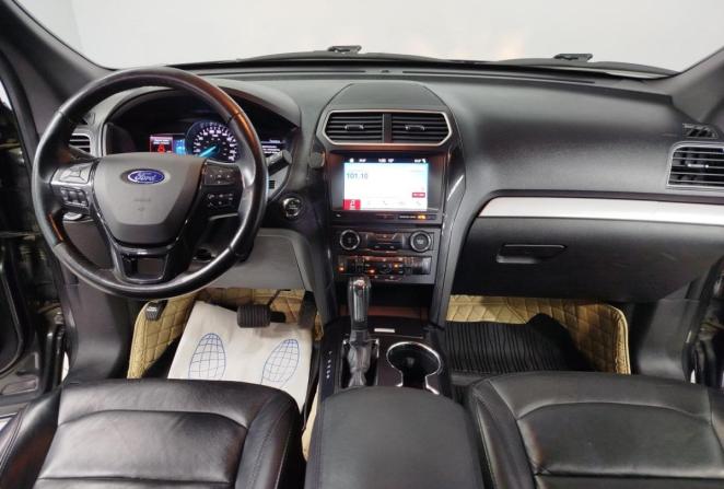 Ford Explorer V Рестайлинг с пробегом 2017 года, цена 2 550 000 рублей, 155264 км, внедорожник, Автокод Объявления