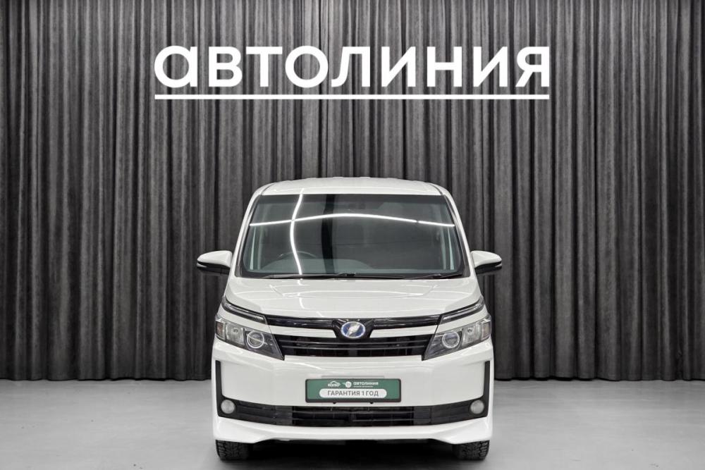 Toyota Voxy III (R80) Красноярск  - изображение 2