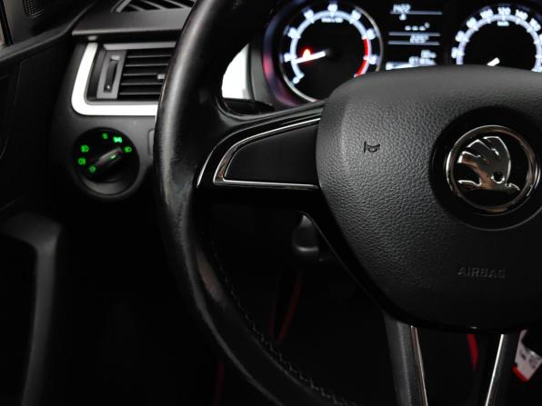 Skoda Rapid I Рестайлинг с пробегом 2018 года, цена 1 180 000 рублей, 107000 км, лифтбек, Автокод Объявления