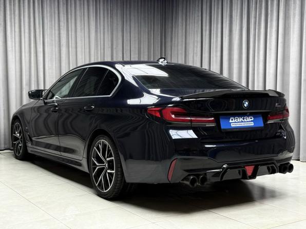 BMW 5 серии VII (G30/G31/G38) Рестайлинг с пробегом 2021 года, цена 5 299 000 рублей, 55500 км, седан, Автокод Объявления