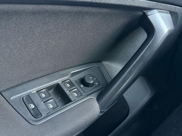 Volkswagen Tiguan II с пробегом 2017 года, цена 1 849 000 рублей, 175000 км, внедорожник, Автокод Объявления
