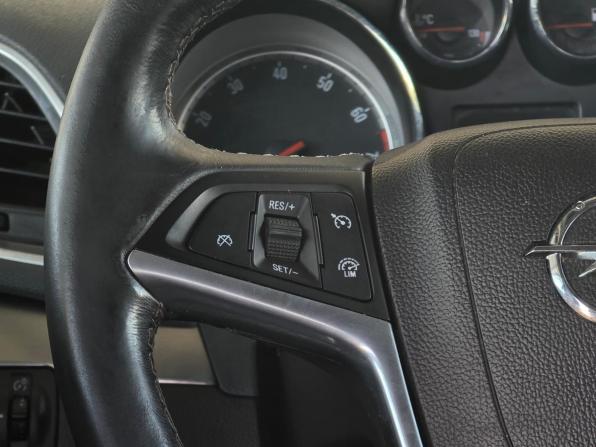 Opel Mokka I с пробегом 2013 года, цена 1 299 000 рублей, 132915 км, внедорожник, Автокод Объявления