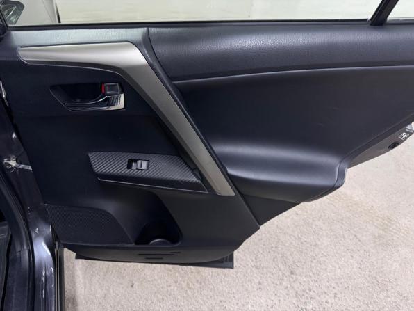 Toyota RAV4 IV (XA40) с пробегом 2014 года, цена 2 150 000 рублей, 78100 км, внедорожник, Автокод Объявления