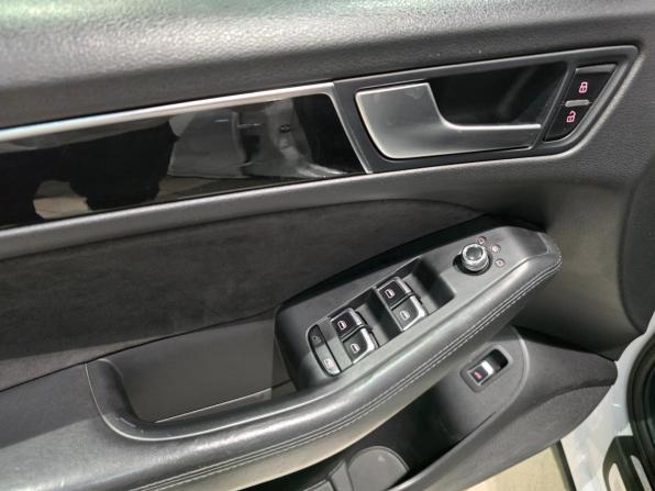 Audi Q5 I (8R) Рестайлинг с пробегом 2013 года, цена 2 235 000 рублей, 105001 км, внедорожник, Автокод Объявления
