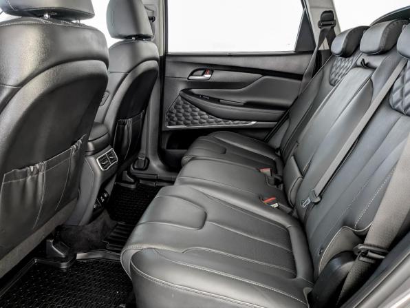 Hyundai Santa Fe IV Рестайлинг с пробегом 2022 года, цена 4 200 000 рублей, 36618 км, внедорожник, Автокод Объявления