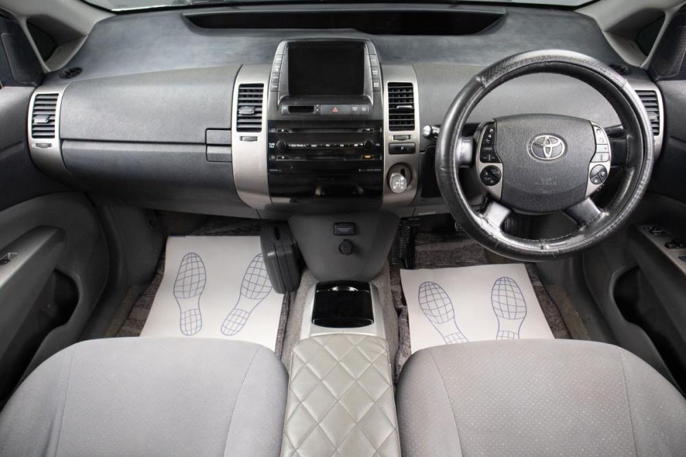 Toyota Prius II Рестайлинг (XW20) Оренбург  - изображение 8