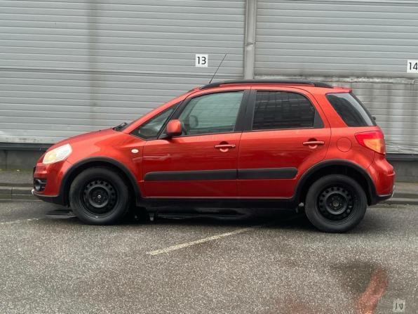 Suzuki SX4 I (Classic) Рестайлинг с пробегом 2011 года, цена 729 000 рублей, 125126 км, хэтчбек, Автокод Объявления
