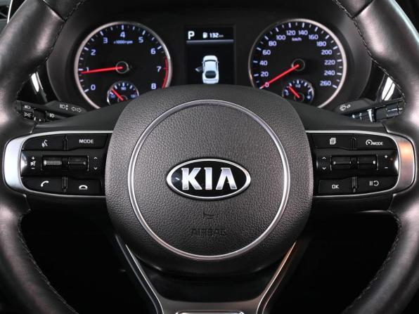 Kia K5 III с пробегом 2021 года, цена 2 569 000 рублей, 90585 км, седан, Автокод Объявления