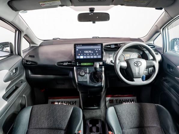 Toyota Wish II с пробегом 2009 года, цена 1 245 000 рублей, 161320 км, минивэн, Автокод Объявления