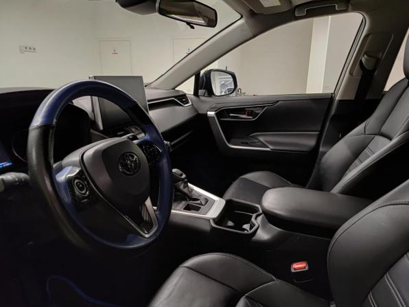 Toyota Wildlander I с пробегом 2021 года, цена 3 150 000 рублей, 67479 км, внедорожник, Автокод Объявления