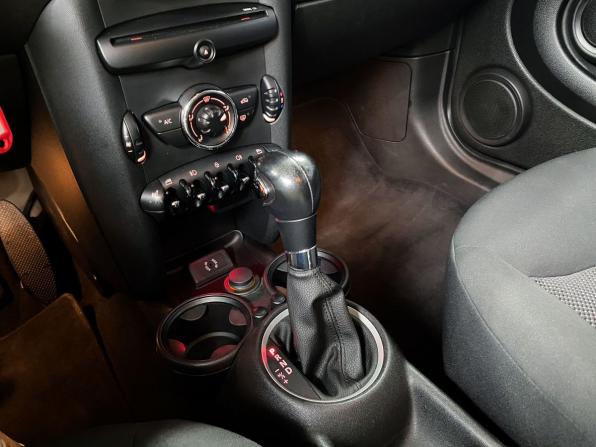 Mini Hatch II (R56) Рестайлинг с пробегом 2013 года, цена 1 235 000 рублей, 111114 км, хэтчбек, Автокод Объявления