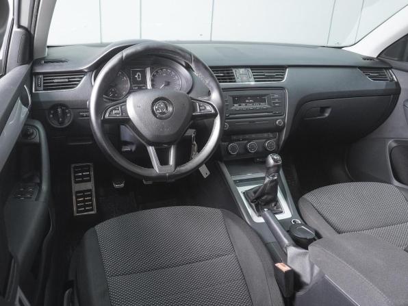 Skoda Octavia III (A7) с пробегом 2013 года, цена 1 100 000 рублей, 192457 км, лифтбек, Автокод Объявления