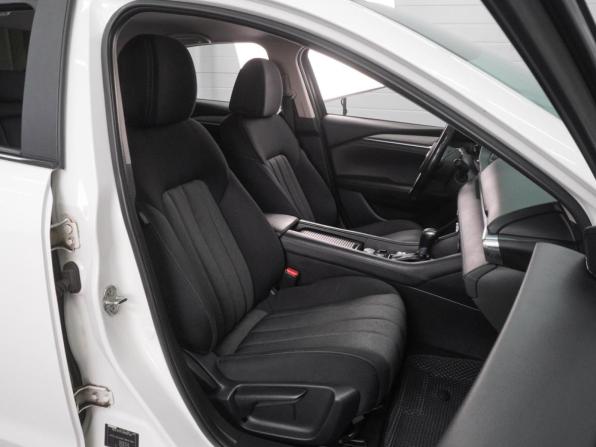 Mazda 6 III (GJ) Рестайлинг 2 с пробегом 2021 года, цена 2 449 000 рублей, 80253 км, седан, Автокод Объявления