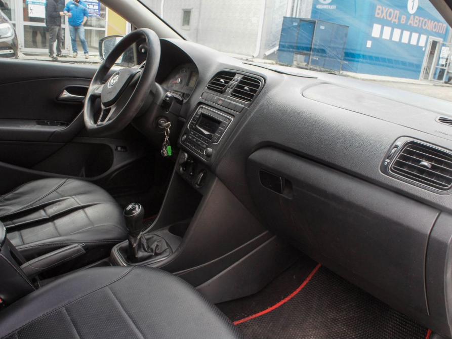 Volkswagen Polo V Рестайлинг Березовский  - изображение 5