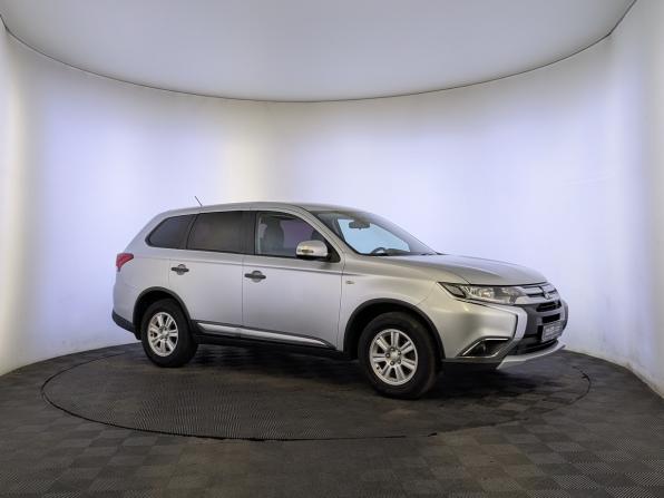 Mitsubishi Outlander III Рестайлинг 2 с пробегом 2015 года, цена 1 450 000 рублей, 178330 км, внедорожник, Автокод Объявления