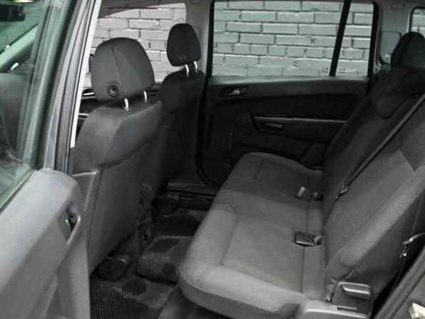 Opel Zafira B Рестайлинг с пробегом 2010 года, цена 700 000 рублей, 201223 км, минивэн, Автокод Объявления