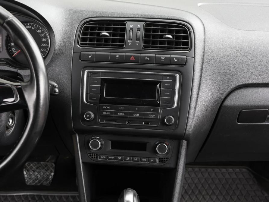 Volkswagen Polo V Рестайлинг Москва  - изображение 16