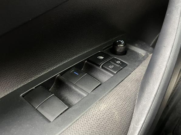 Toyota Corolla XII (E210) с пробегом 2023 года, цена 2 250 000 рублей, 30333 км, седан, Автокод Объявления