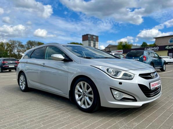 Hyundai i40 I с пробегом 2013 года, цена 1 150 000 рублей, 99859 км, универсал, Автокод Объявления