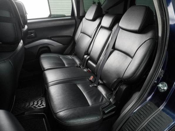 Peugeot 4007 с пробегом 2010 года, цена 899 000 рублей, 177762 км, внедорожник, Автокод Объявления