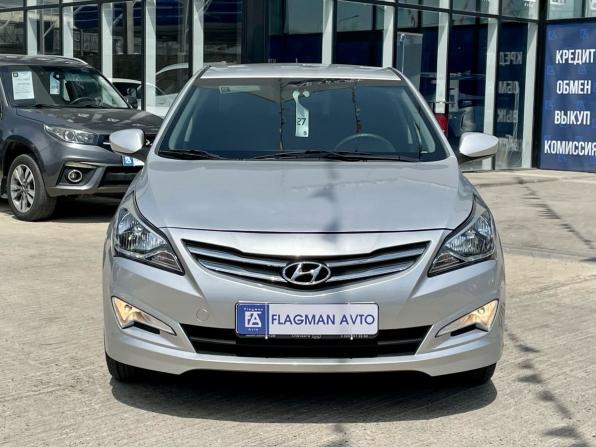 Hyundai Solaris I Рестайлинг с пробегом 2016 года, цена 917 000 рублей, 142000 км, седан, Автокод Объявления