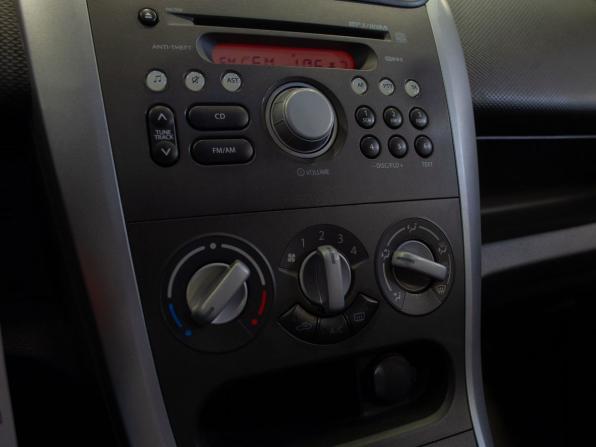 Suzuki Splash I с пробегом 2010 года, цена 650 000 рублей, 105144 км, хэтчбек, Автокод Объявления