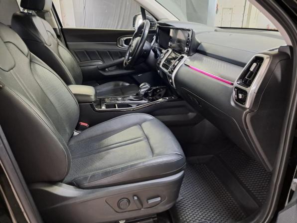 Kia Sorento IV с пробегом 2021 года, цена 3 697 900 рублей, 92060 км, внедорожник, Автокод Объявления