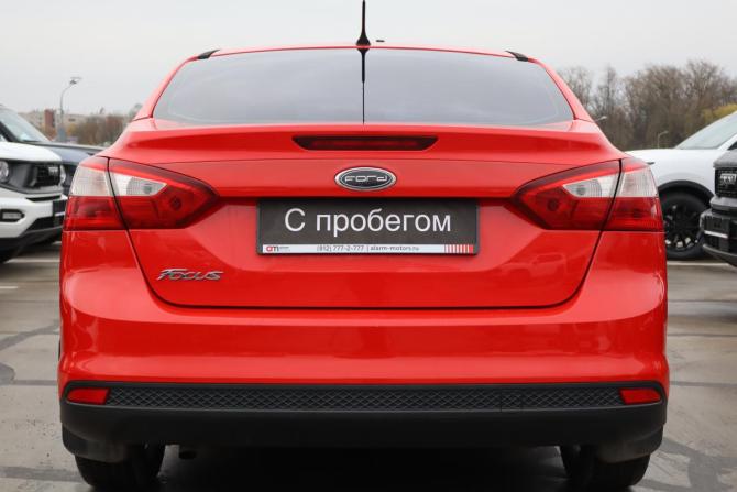 Ford Focus III с пробегом 2013 года, цена 529 000 рублей, 200000 км, седан, Автокод Объявления