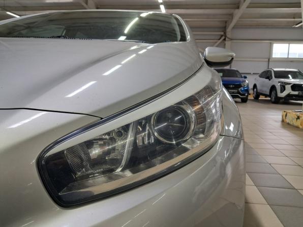 Kia Ceed II с пробегом 2014 года, цена 995 000 рублей, 143882 км, хэтчбек, Автокод Объявления