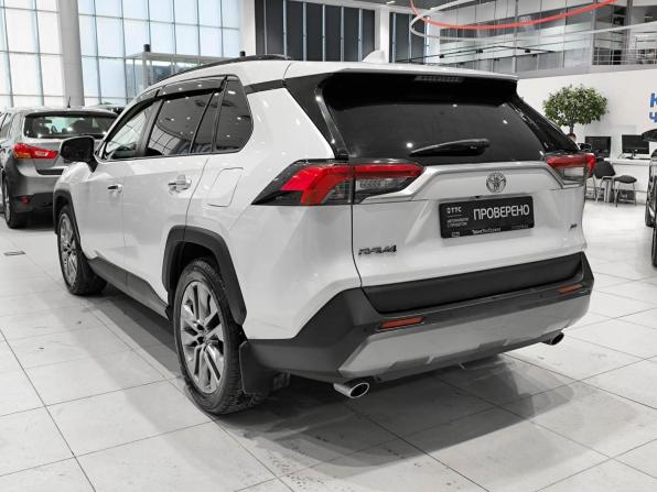 Toyota RAV4 V (XA50) с пробегом 2019 года, цена 2 750 000 рублей, 186237 км, внедорожник, Автокод Объявления