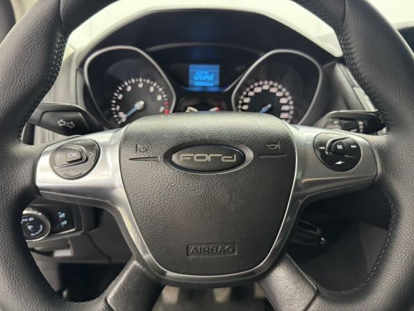 Ford Focus III с пробегом 2012 года, цена 700 000 рублей, 209524 км, хэтчбек, Автокод Объявления
