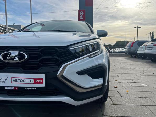 Lada (ВАЗ) Vesta I Рестайлинг (NG) с пробегом 2023 года, цена 1 383 000 рублей, 24438 км, седан, Автокод Объявления