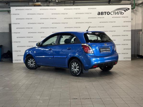 Kia Rio II Рестайлинг с пробегом 2011 года, цена 429 000 рублей, 255000 км, хэтчбек, Автокод Объявления