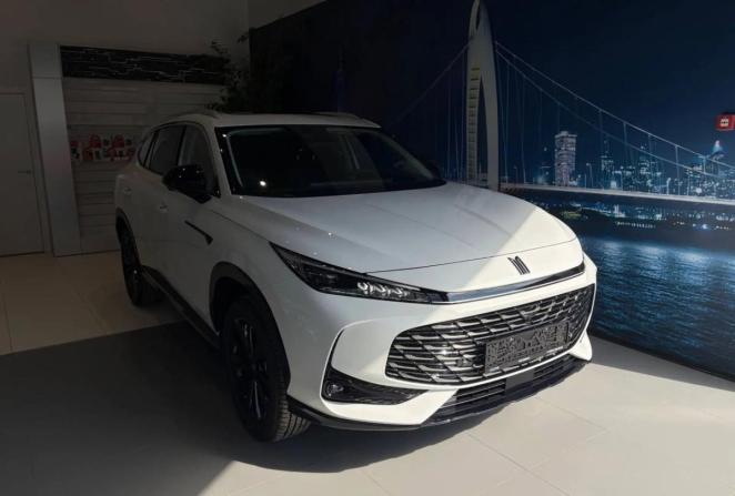 Новый Москвич М70 2026 года, цена 3 099 000 рублей, внедорожник, Автокод Объявления