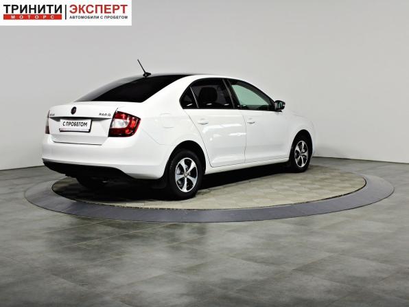 Skoda Rapid I с пробегом 2017 года, цена 1 097 000 рублей, 172212 км, лифтбек, Автокод Объявления