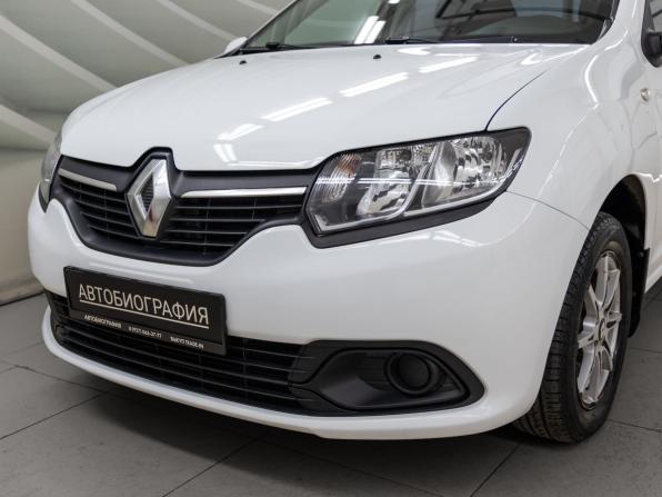 Renault Logan II с пробегом 2017 года, цена 888 000 рублей, 122365 км, седан, Автокод Объявления