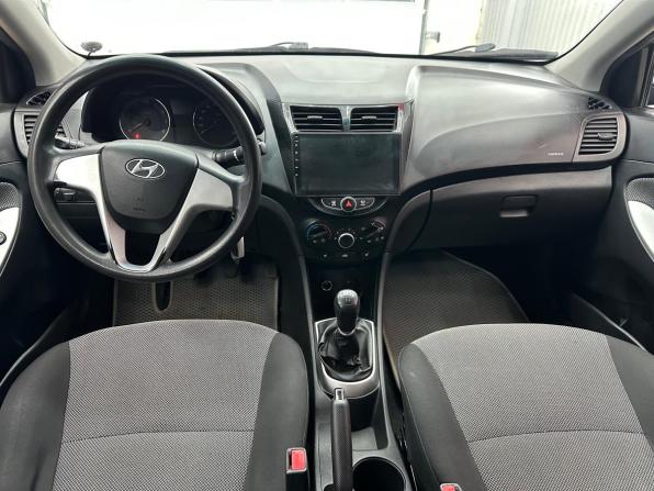 Hyundai Solaris I с пробегом 2011 года, цена 570 000 рублей, 262694 км, седан, Автокод Объявления
