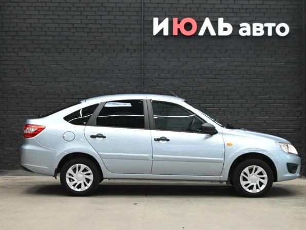 Lada (ВАЗ) Granta I с пробегом 2017 года, цена 500 000 рублей, 90288 км, лифтбек, Автокод Объявления