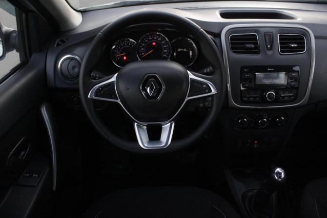 Renault Sandero II Рестайлинг с пробегом 2019 года, цена 1 195 000 рублей, 82400 км, хэтчбек, Автокод Объявления