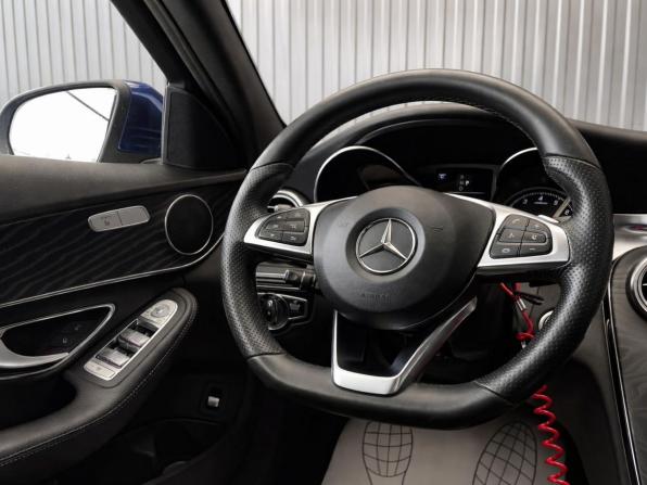 Mercedes-Benz C-Класс IV (W205) с пробегом 2017 года, цена 2 670 000 рублей, 155843 км, седан, Автокод Объявления