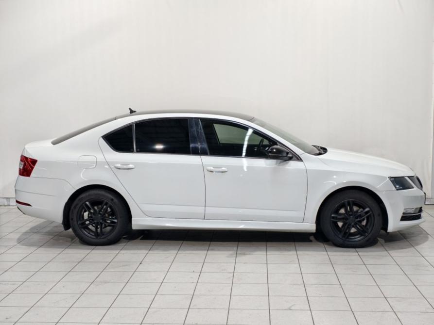 Skoda Octavia III (A7) Рестайлинг Курск  - изображение 4
